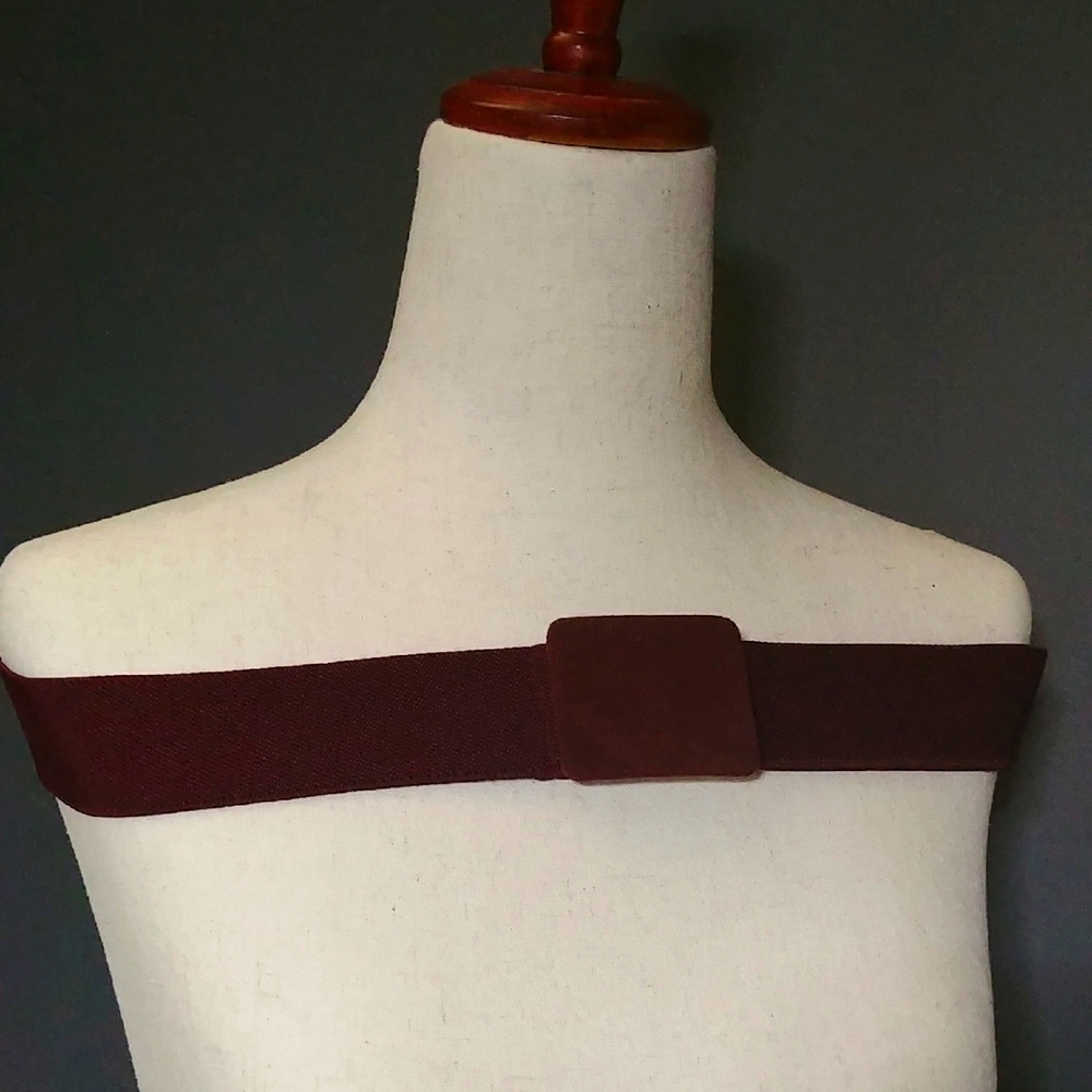 Astor Vintage Stretch Belt in Wine Burgundy with Faux Suede Buckle